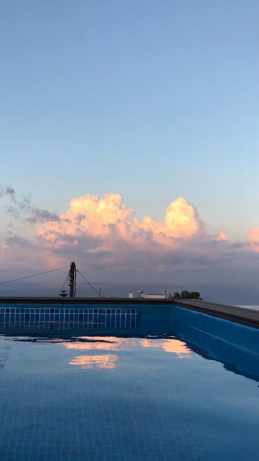 Amaryllis Suites Santorini Fira  Exterior photo