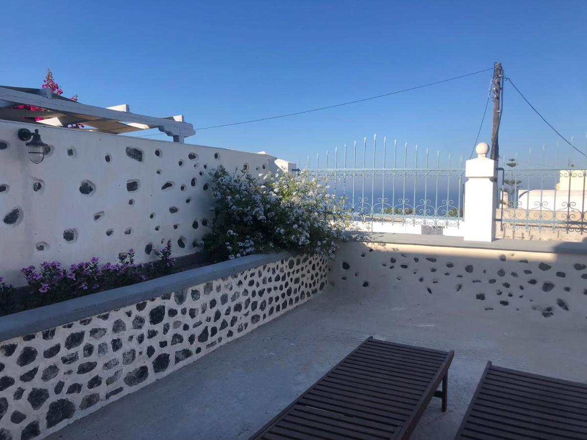 Amaryllis Suites Santorini Fira  Exterior photo